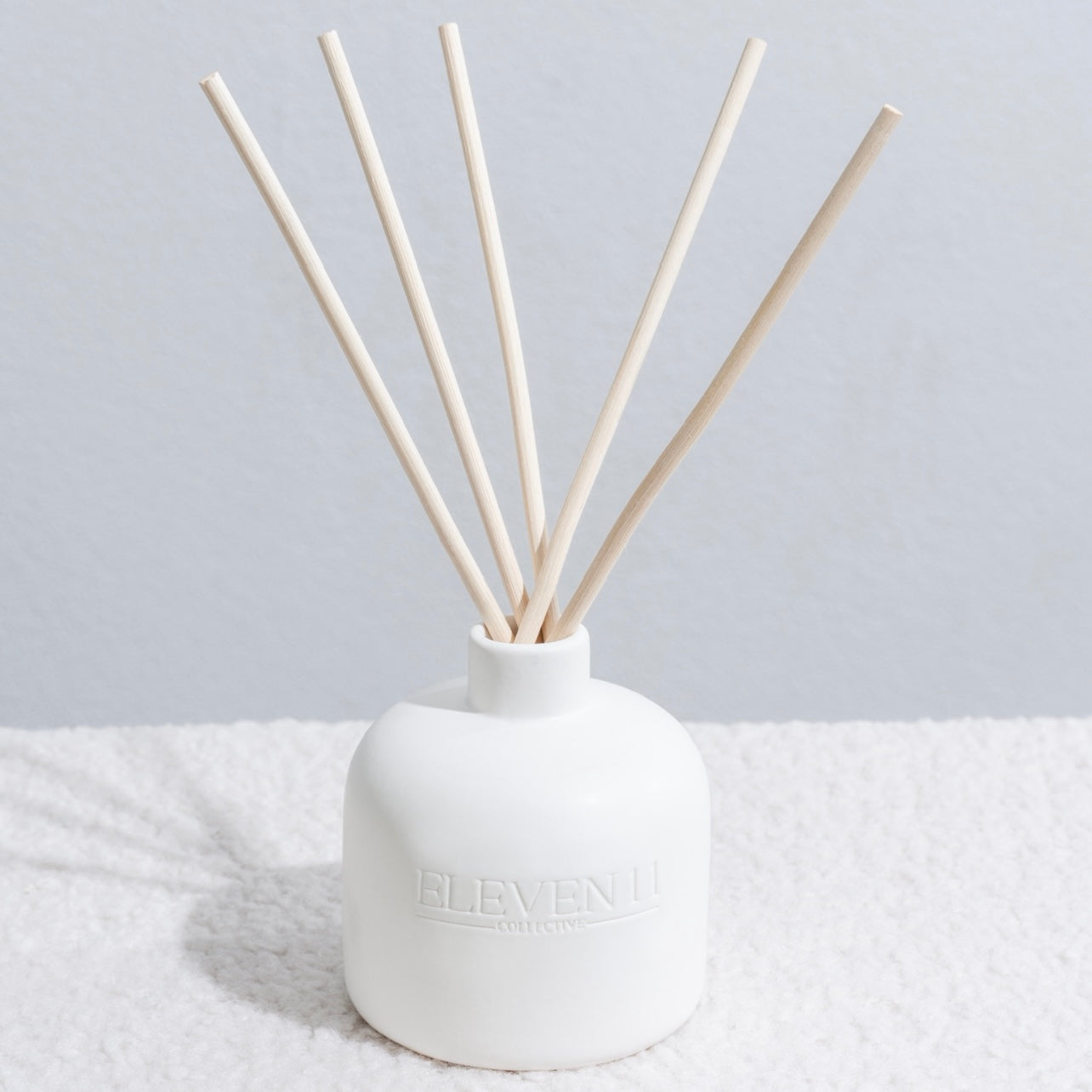 111 INTUITION - JASMINE - WHITE DIFFUSER